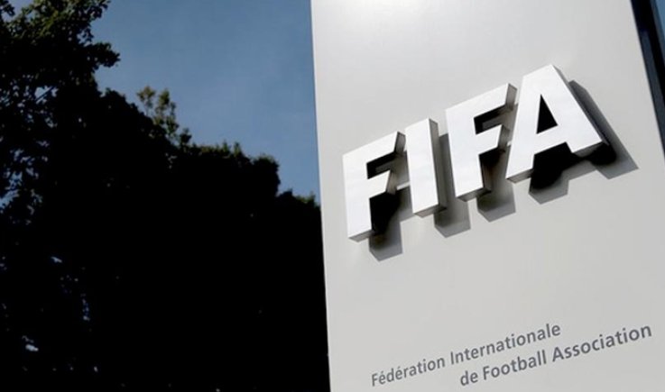 الفيفا يقرر تعليق عضوية الاتحاد الهندي لكرة القدم بأثر فوري